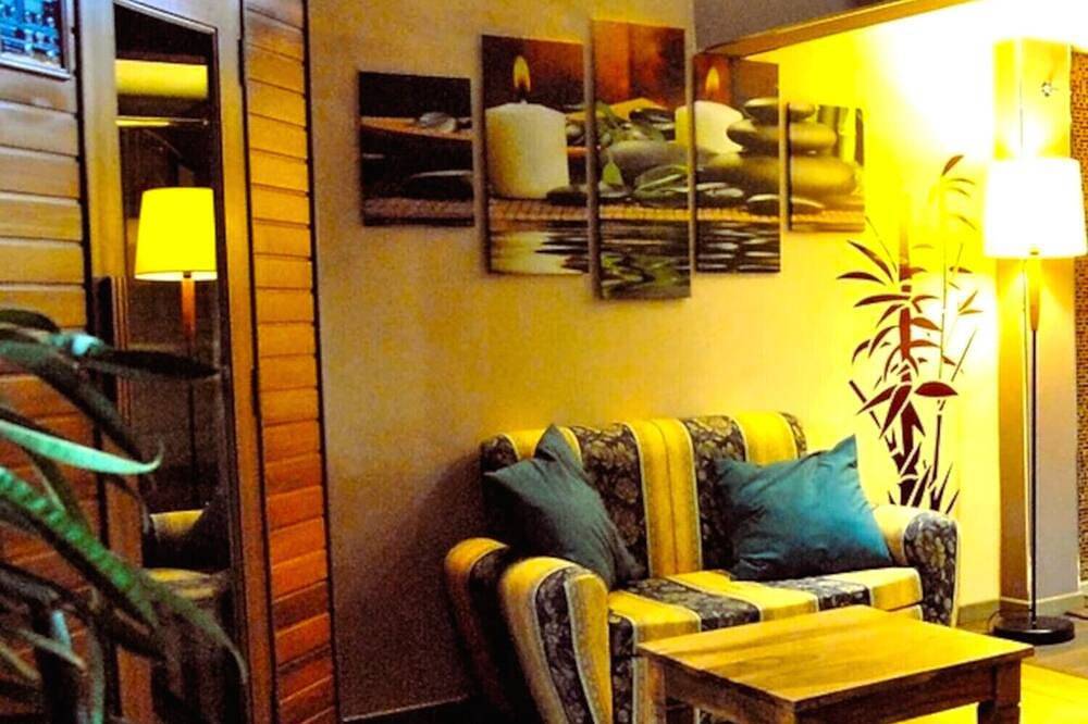 Suite Deluxe con Jacuzzi e Sauna in Randazzo (Italia), Etna