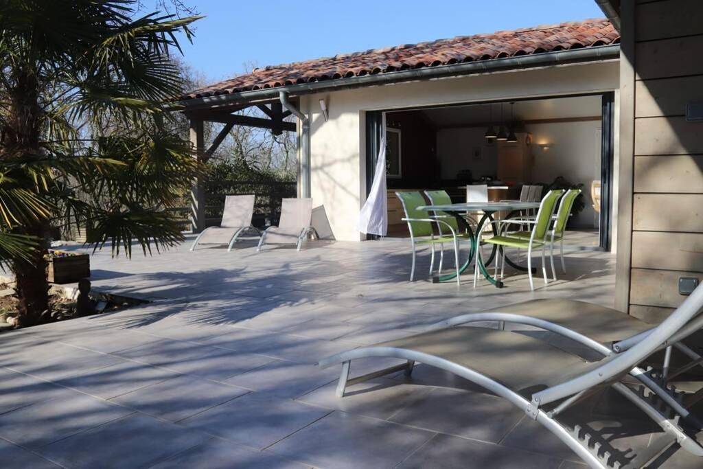 Les Oliviers gîte grand confort au calme in Balazuc, Ardèche
