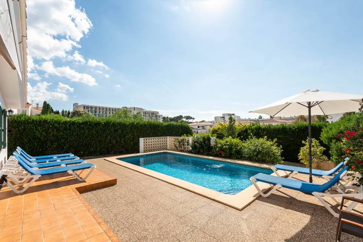 Location de vacances pour 8 personnes, avec jardin à Es Migjorn Gran - 3