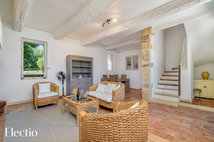 Location de vacances pour 4 personnes, avec jardin ainsi que piscine et terrasse à Le Puy-Sainte-Réparade - 4