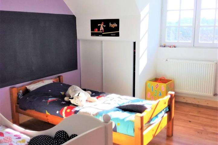 Location de vacances pour 9 personnes, avec terrasse et jardin à Le Minihic-sur-Rance - 4