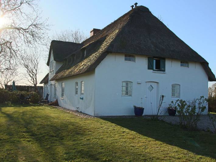 Ferienhaus für 13 Personen, mit Sauna und Whirlpool sowie Terrasse