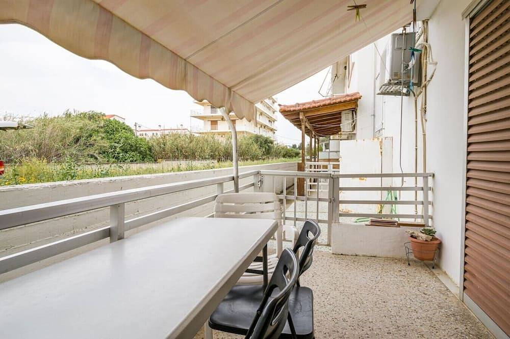 Ganze Wohnung, Loutraki Beach & Casino Condo in Loutraki-Perachora, Korinthia