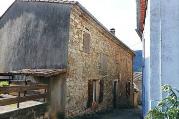 Location de vacances pour 6 personnes, avec terrasse à Bez-et-Esparon