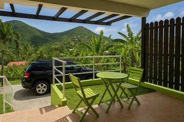 Gîte pour 2 personnes, avec jardin et terrasse dans Saint Martin