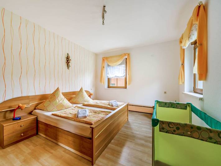 Ferienhaus für 8 Personen mit Garten in Morgenröthe-Rautenkranz, Muldenhammer