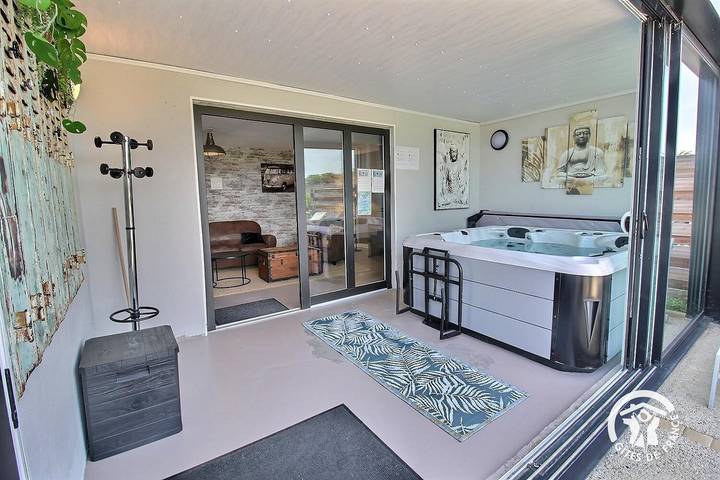 Le loft Tomé in Trélévern, Costa de granito rosa