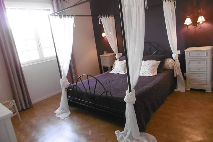 Gîte pour 7 personnes, avec jardin et terrasse, animaux acceptés à Saint-Saturnin-lès-Apt - 2