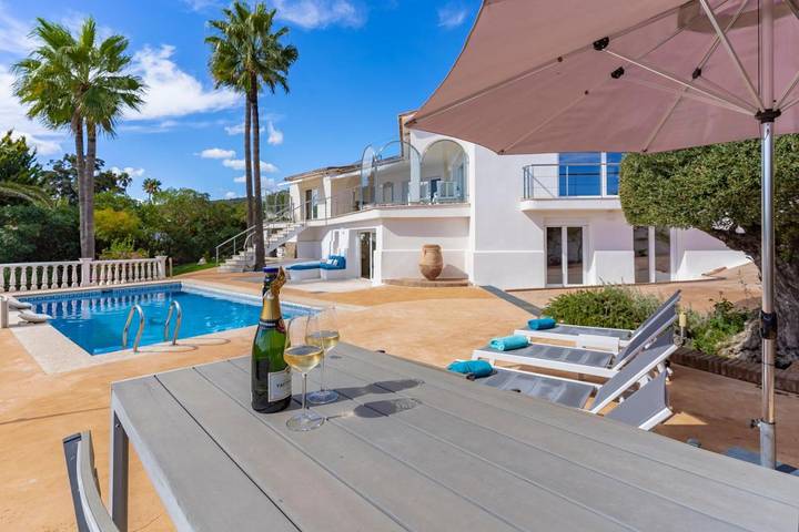 Casa rural para 10 personas, con piscina además de vistas y jardín, Se admiten mascotas en San Roque - 2