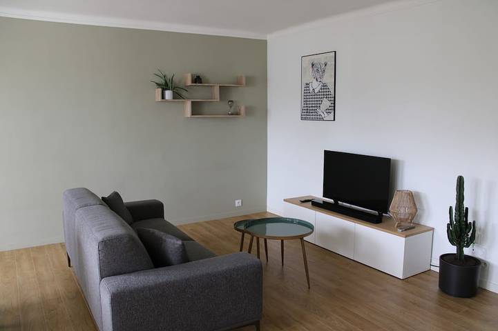 Appartement entier, Les baigneuses, in the heart of the Saint-Michel district in Saint-Brieuc, garage in Saint-Brieuc, Côte de Goëlo