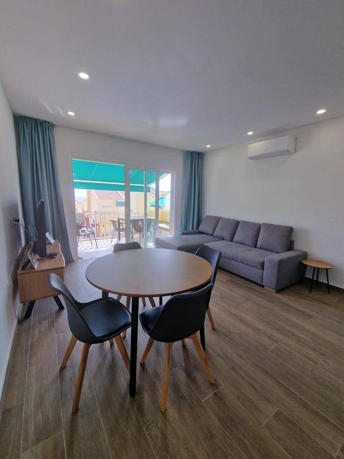 Entire apartment, Apartment in Adeje, South Tenerife