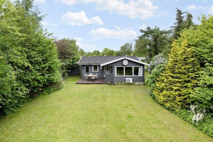 Ferienhaus für 5 Personen, mit Terrasse in Råbylille Strand