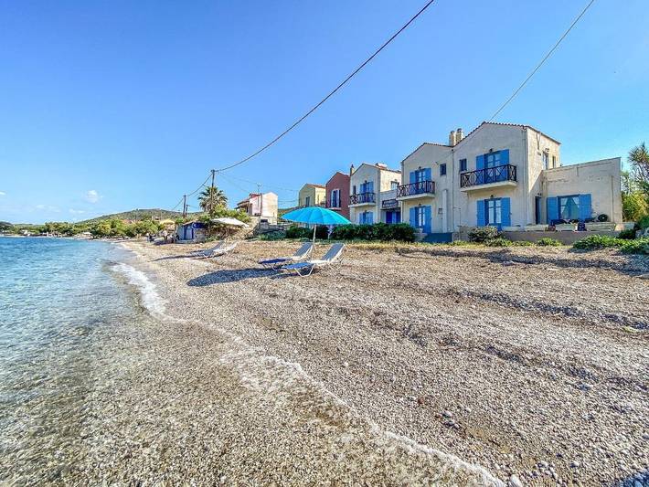 Ferienhaus für 5 Personen, mit Balkon und Terrasse sowie Ausblick auf Lesbos