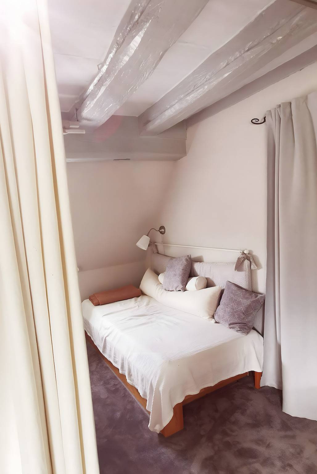 Ganze Wohnung, Apartment 'Rose Pere' mit privater Terrasse und Wlan in Sinsheim, Kraichgau