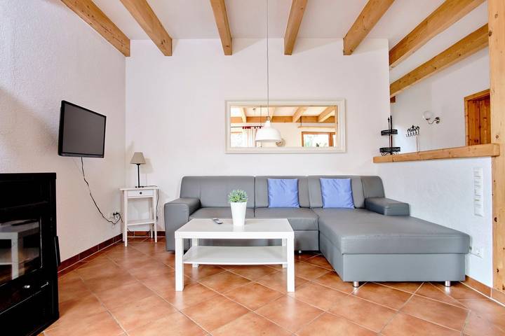 Ferienwohnung für 5 Personen, mit Garten, mit Haustier in Fuhlendorf - 2