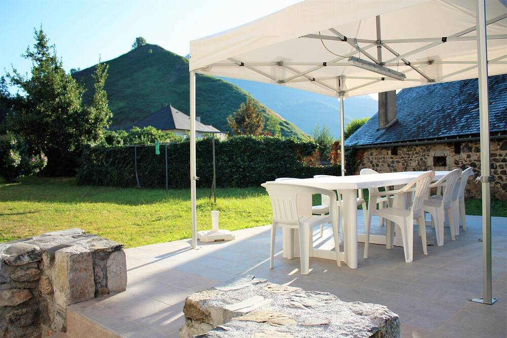 Gîte pour 9 Personnes dans Osse-en-Aspe, Pyrénées