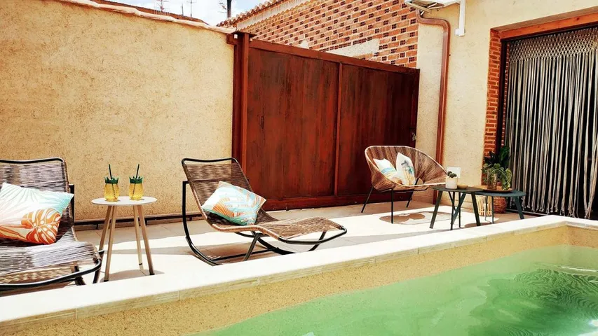Casa de vacaciones para 6 personas, con piscina y terraza, Se admiten mascotas - 1
