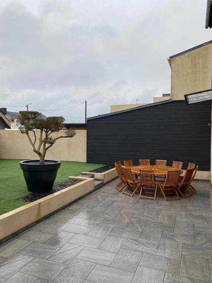 Location de vacances pour 12 personnes, avec jardin dans Office De Tourisme De Brignogan Plages - 2