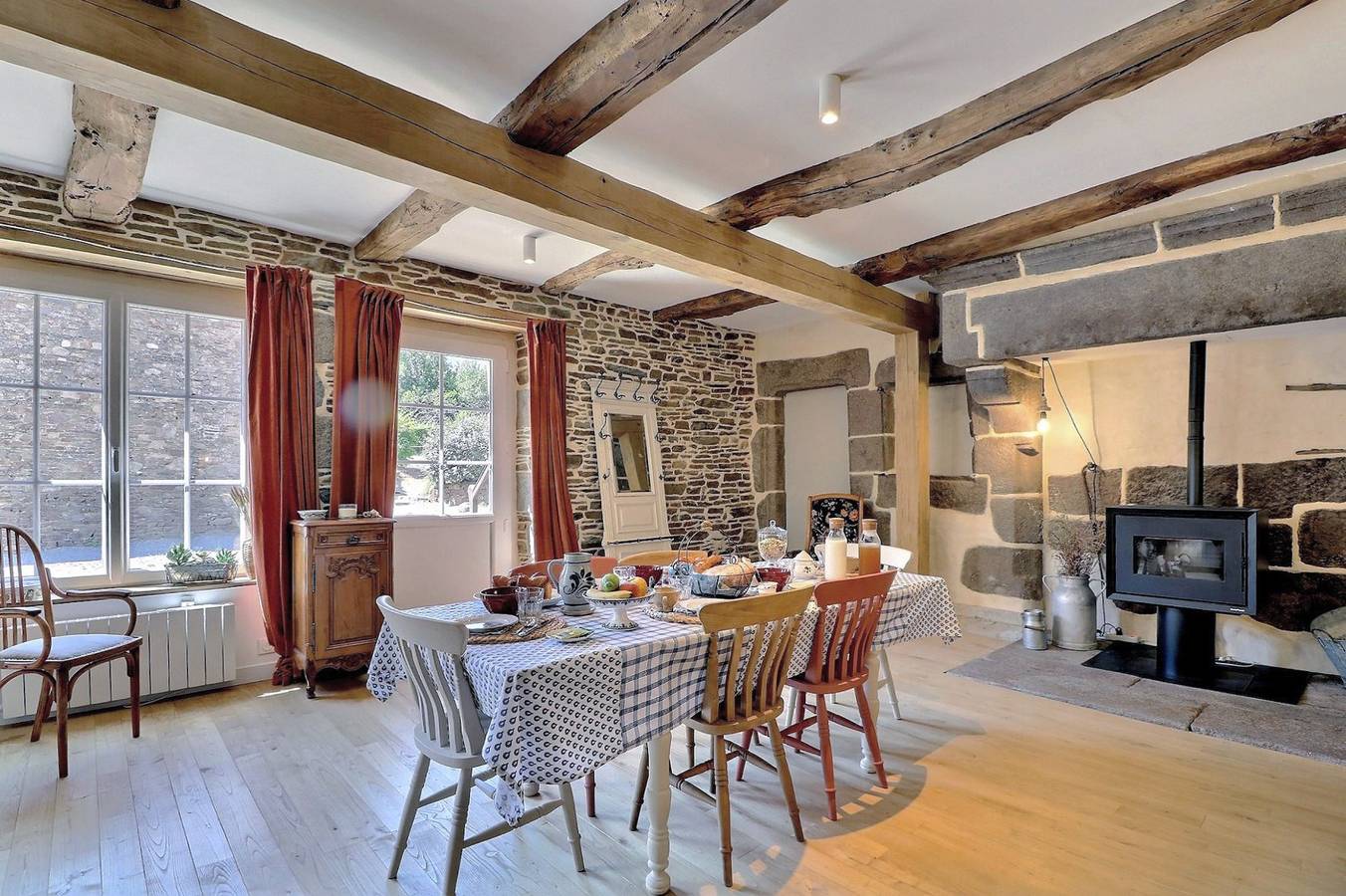 Agritourisme Abaé - L'Etable de François in Sougéal, Région de Saint-Malo