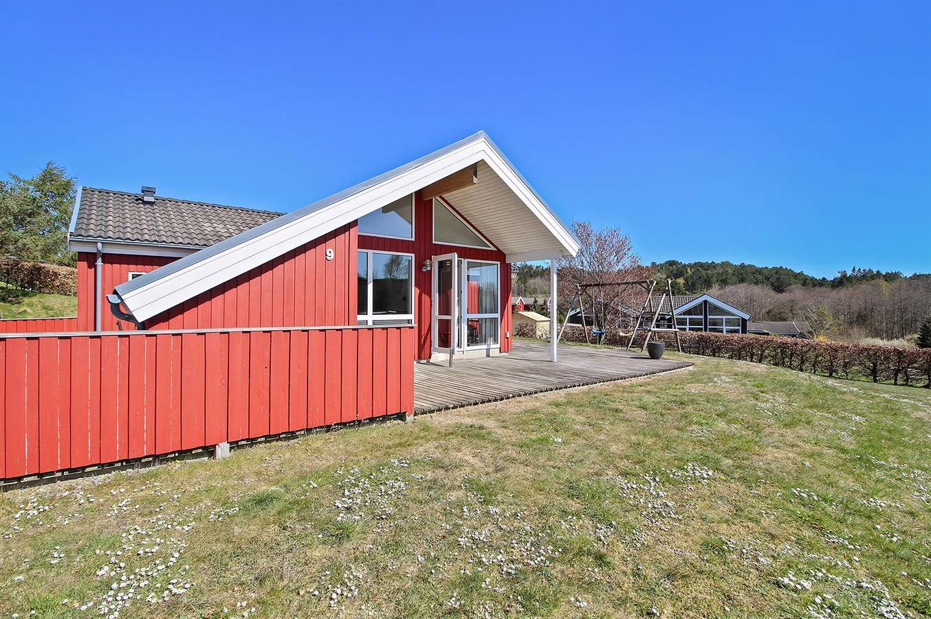 Stunning home in Ebeltoft w/ Indoor swimming pool, 3 Bedrooms and Sauna in Lyngsbæk Strand, Ebeltoft
