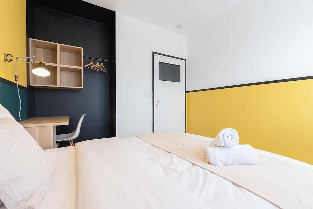 Appartement entier, Appartement rénové en 2023 à 10 min de Lille in Marcq-en-Barœul, Région de Lille