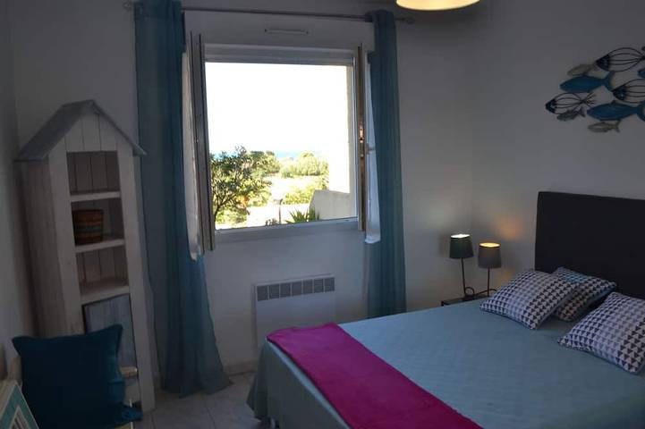 Ganze Wohnung, Schöne moderne Wohnung klimatisierten Erdgeschoss mit Meerblick, große Terrasse. in L'Île-Rousse, Calvi und Umgebung