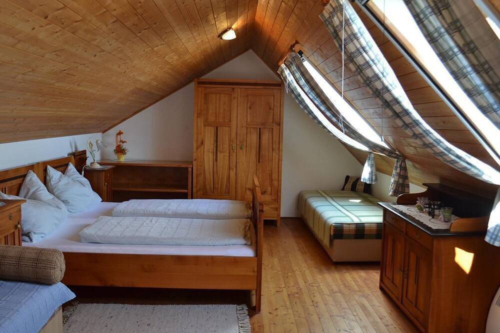 Ganze Wohnung, Kellerstöckl Gutmann Fehring - Ferienwohnung im Dachgeschoss in Südoststeiermark, Fehring