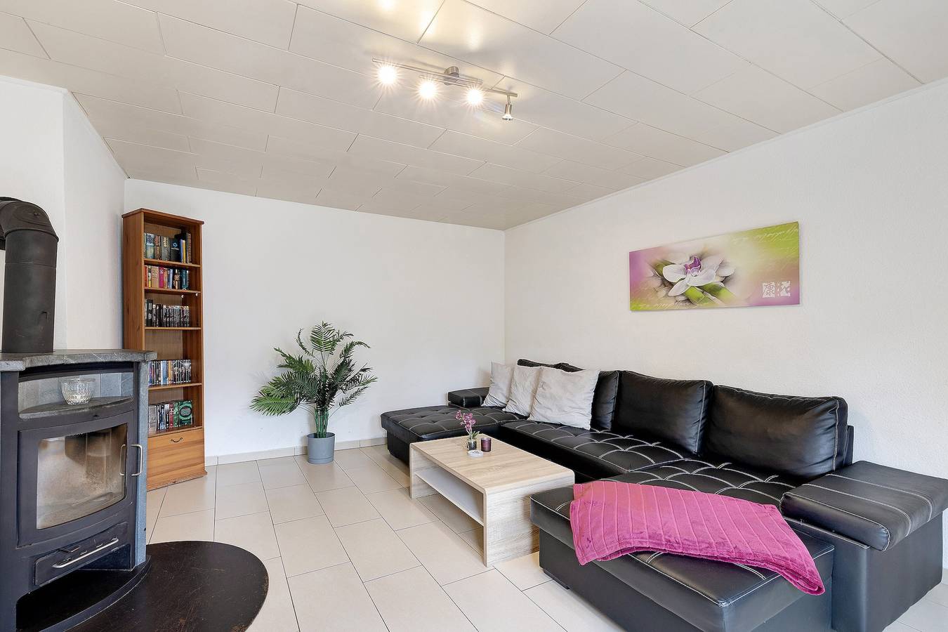 Apartamento entero, Apartamento vacacional 'Ferienwohnung Alstaden 1' con Wi-Fi in Oberhausen, Región del Ruhr