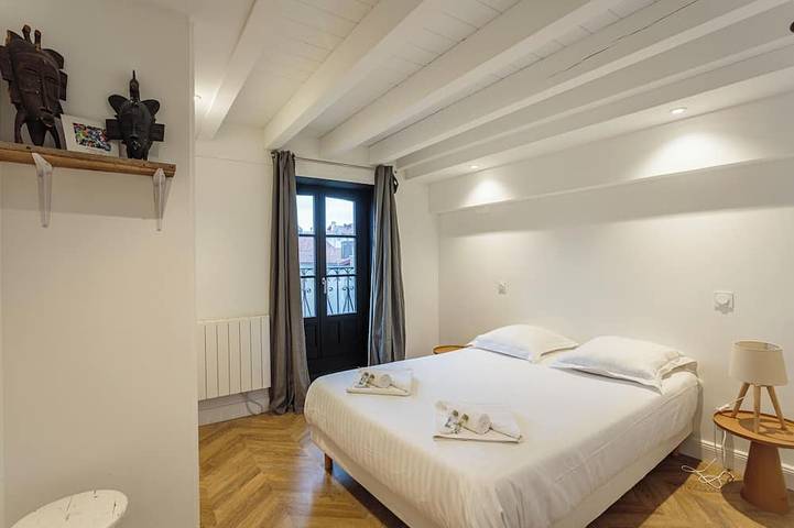 Gîte pour 6 personnes, avec balcon dans Port De Saint Jean De Luz - 4