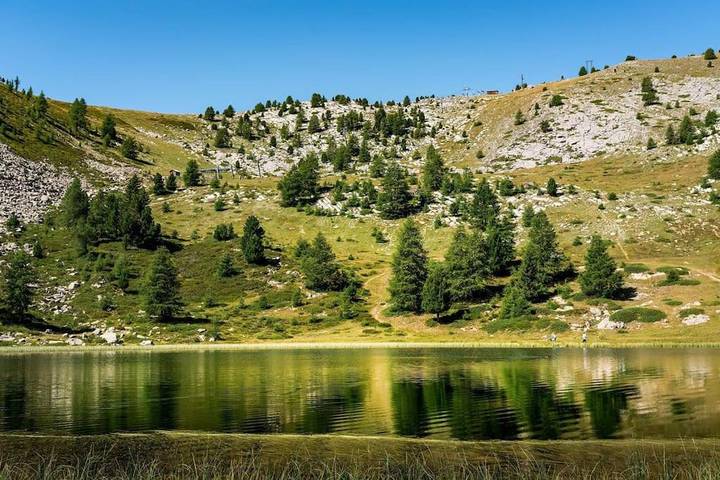 Gîte pour 6 personnes, avec vue et balcon dans Saint-Jean-Montclar - 2