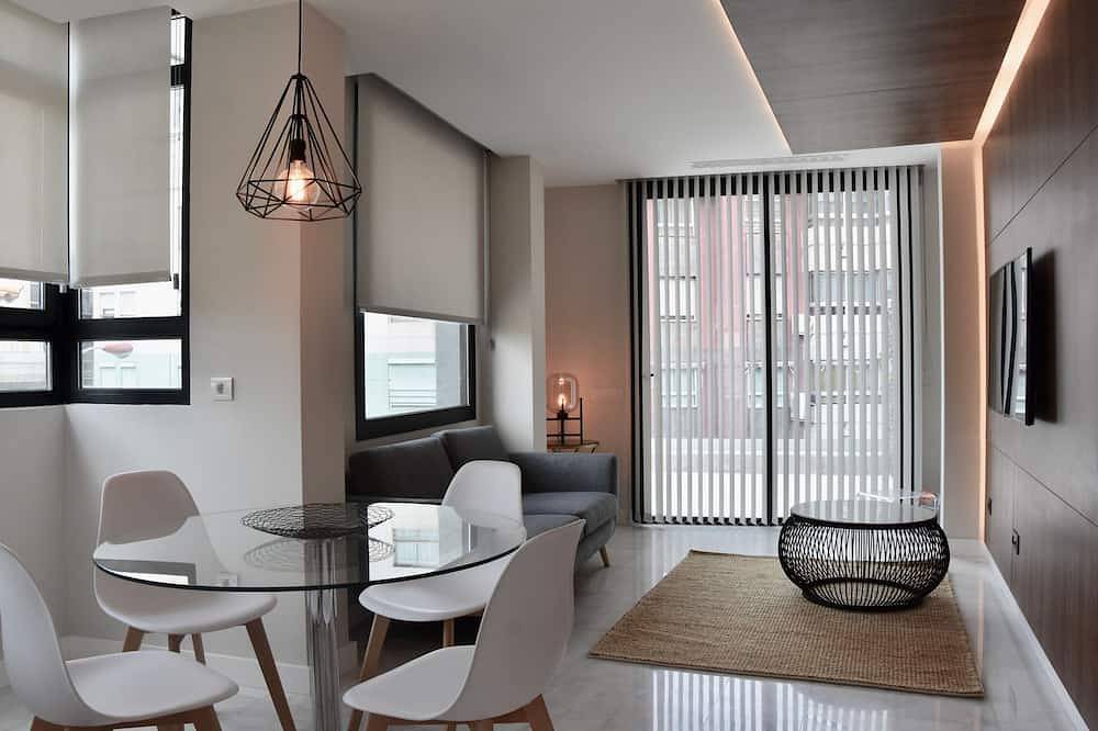 Ganze Wohnung, Atemberaubendes Penthouse im Stadtzentrum mit Terrasse neben dem Sportpier in Ciudad Jardin, Las Palmas