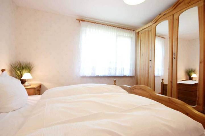 Bungalow für 2 Personen, mit Terrasse in Binz - 2