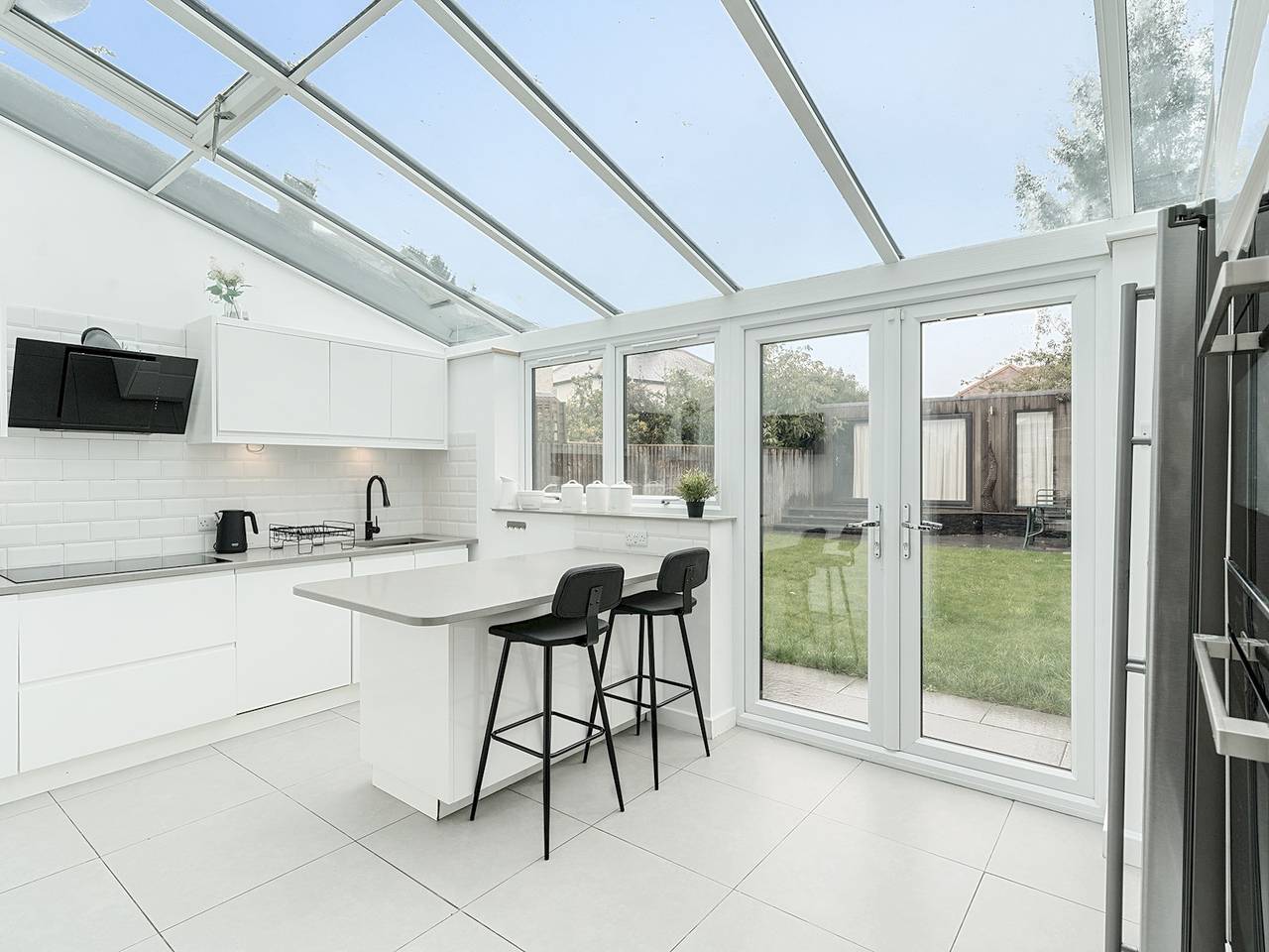 Modern 4 Bed inc. Garden Room & Parking - Oxford - Pass the Keys in Oxford, Oxfordshire