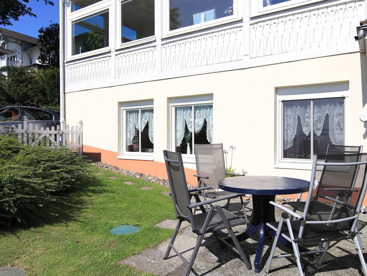 Ganze Ferienwohnung, Ferienwohnung Seerose mit Meerblick - Appartement Meerblick in Sassnitz, Nationalpark Jasmund
