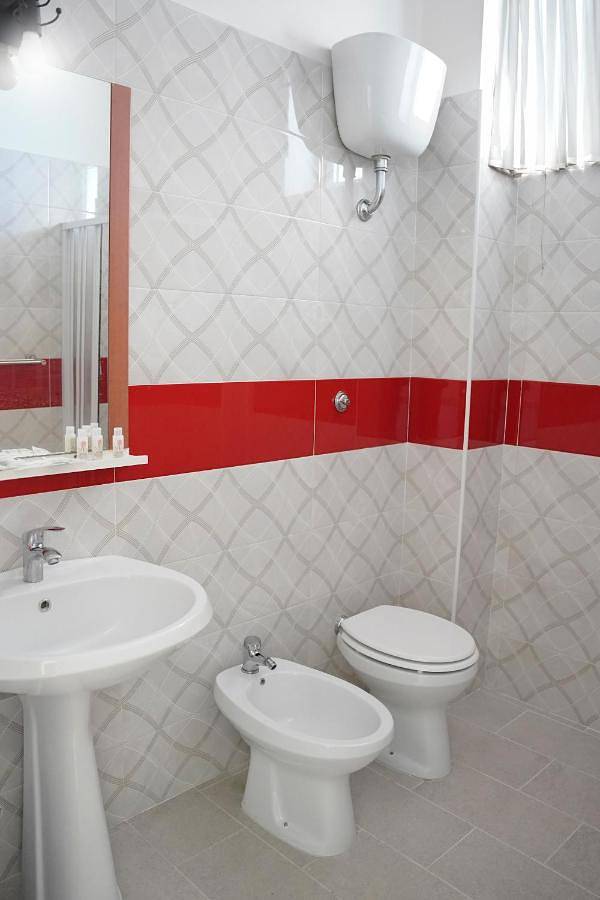 Double Room with Private Bathroom in Scafati, Parc national du Vésuve