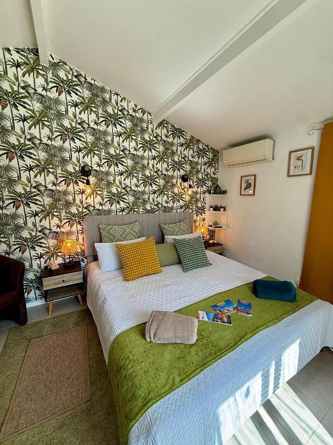 Chambre d’hôte pour 2 personnes, avec jardin et terrasse à Sanary-sur-Mer - 2