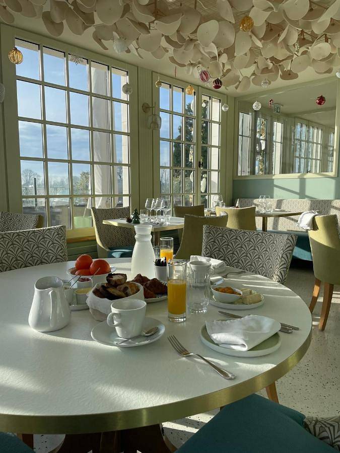 Suite with River View in Orléans, Vallée de la Loire