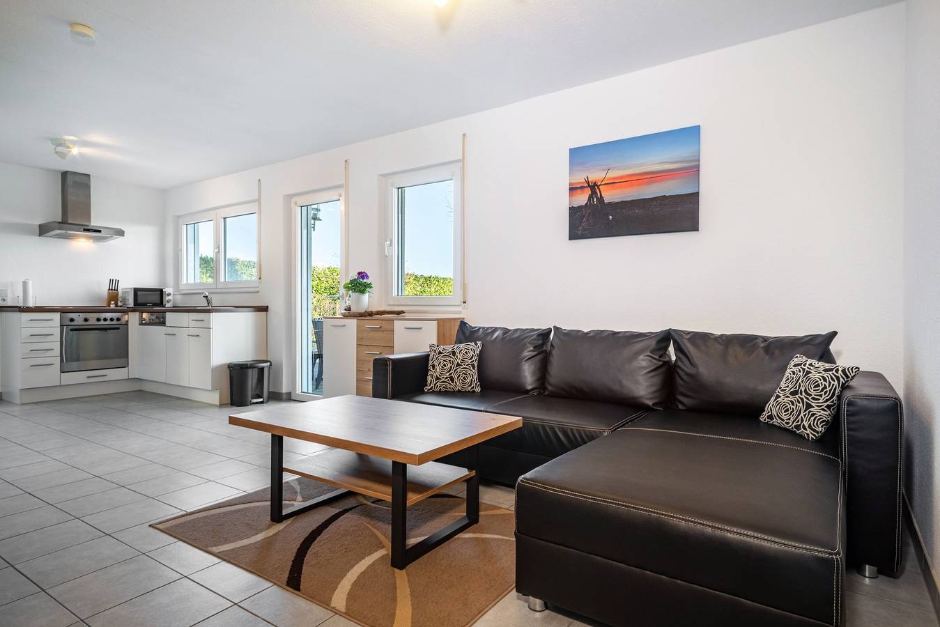 Ganze Wohnung, Ferienwohnung 'Kienast' mit Bergblick, privater Terrasse und Wi-Fi in Markdorf, Region Bodensee-Oberschwaben