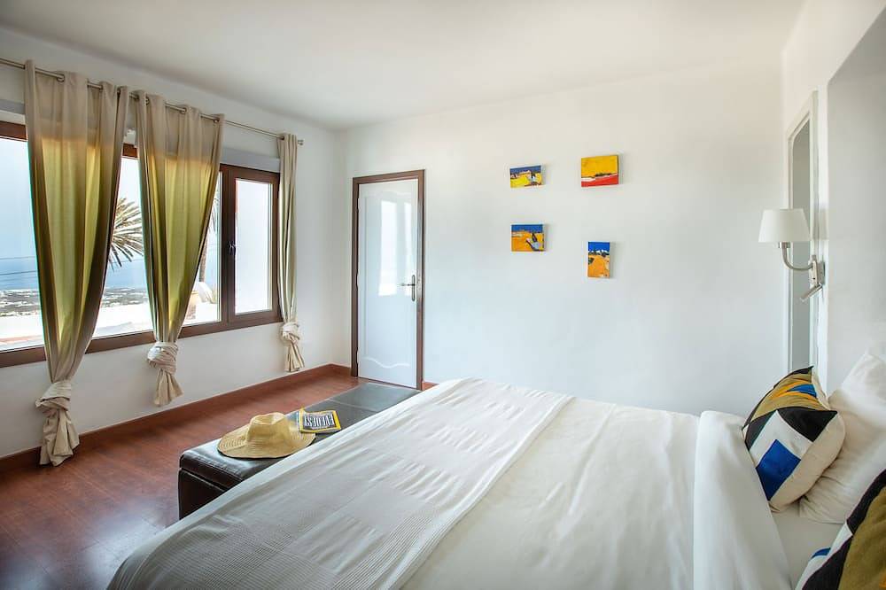 Villa-piscina-privada-agua salada, sauna,  jacuzzi privado-vistas mar-A/A in La Asomada, Tías