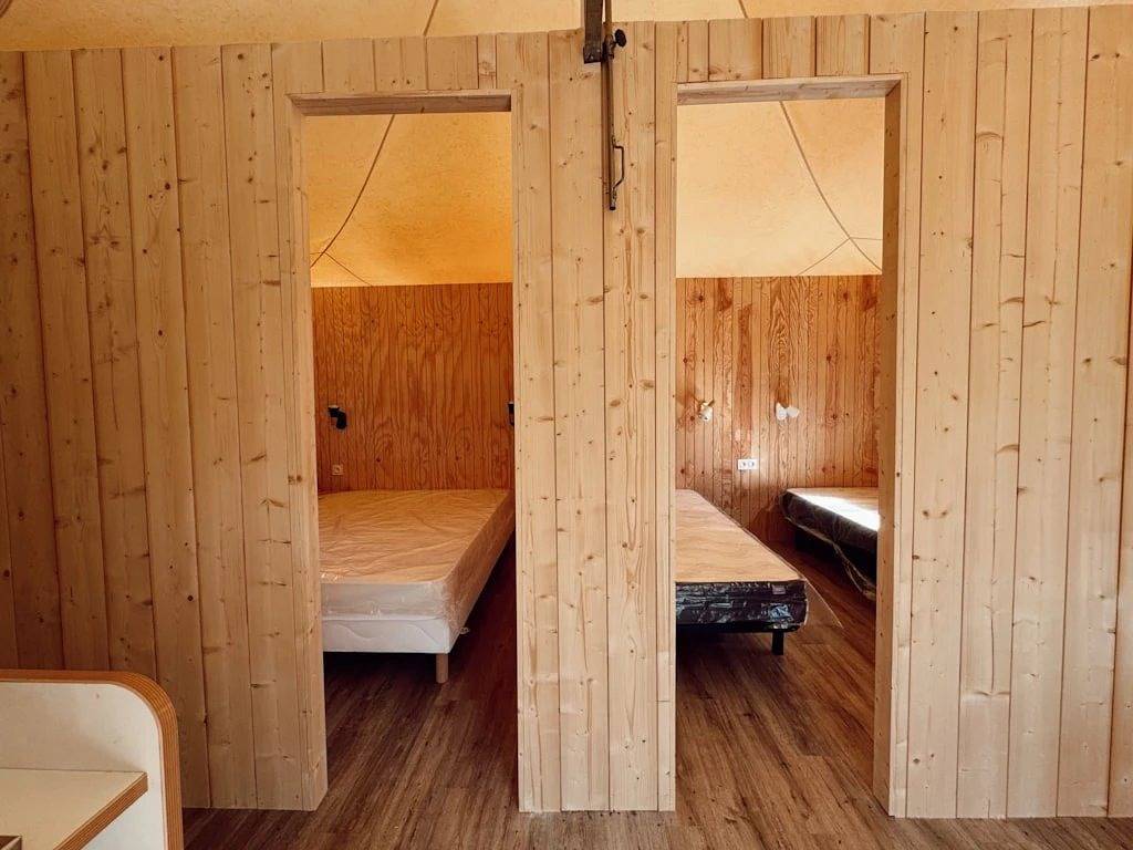 Camping 4 étoiles - Piscine in Arques (Aude), Regionaler Naturpark Corbières-Fenouillèdes