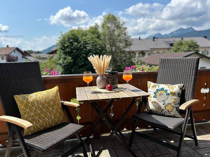 Ganze Wohnung, Apartment „Einklang“ mit Bergblick, Balkon und Wlan in Krün, Bayerische Alpen