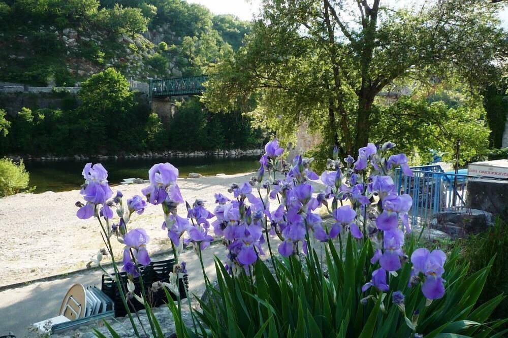 Ganze Wohnung, Typisches Landhaus - Vogue in Vogüé, Ardèche
