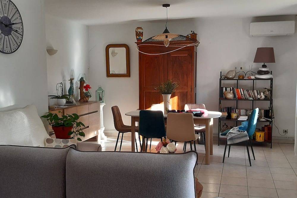 Pretty villa with private pool in Valréas, Enclave de Valreas