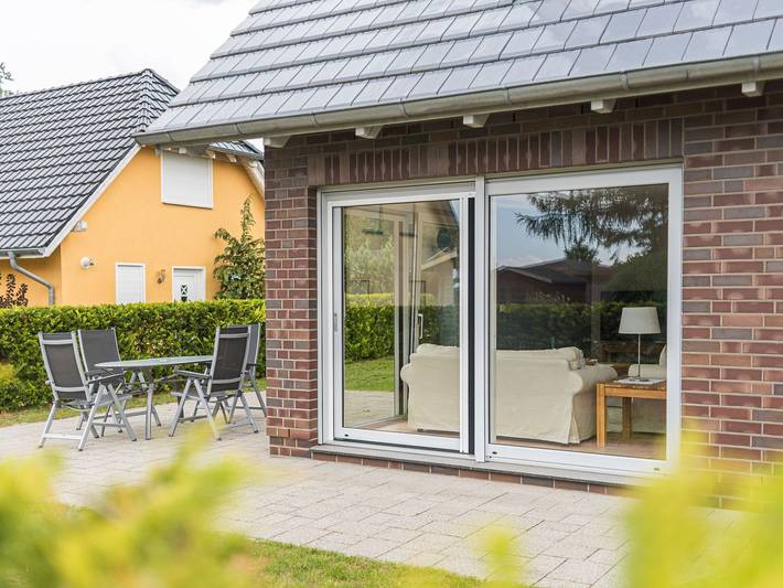 Ferienhaus für 5 Personen, mit Pool und Terrasse sowie Garten und Seeblick, kinderfreundlich in Mecklenburgische Seenplatte - 4