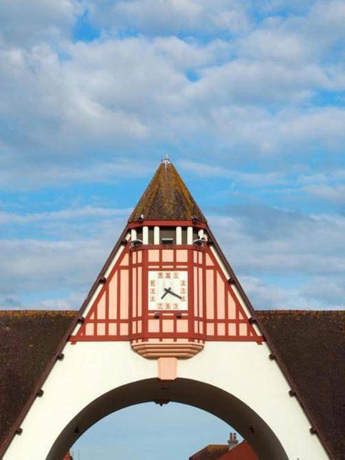 Location de vacances pour 4 personnes, avec terrasse dans Golf du Touquet - 2