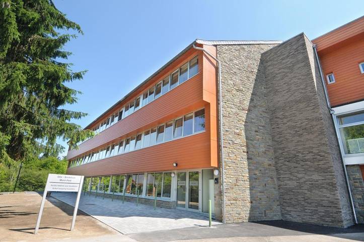 Gîte pour 50 personnes, avec jardin et vue, animaux acceptés dans Bomal - 2
