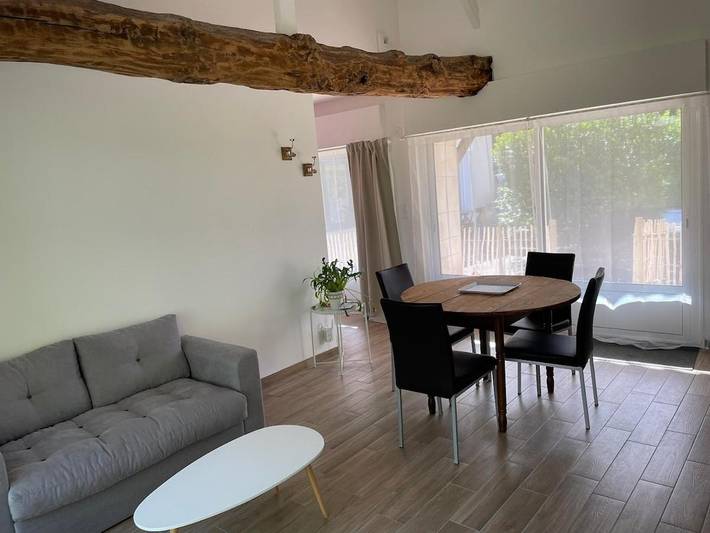 Appartement de vacances pour 2 personnes, avec terrasse et jardin, animaux acceptés