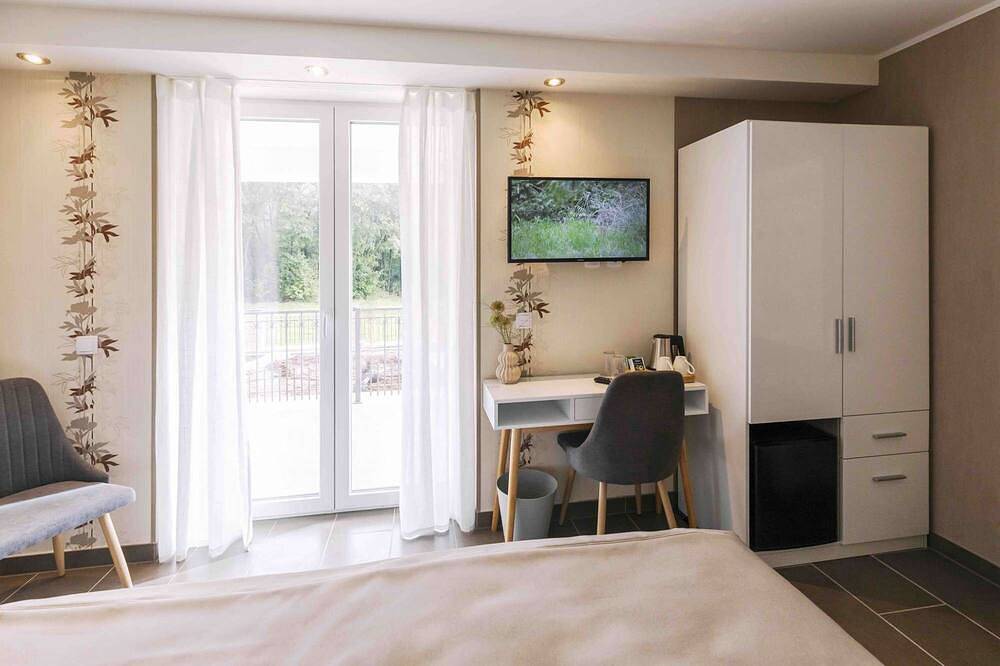 Memory 01 - Charmante Ferienwohnung mit Balkon und Blick ins Grüne in Bischofsheim an der Rhön, Rhön-Bayern
