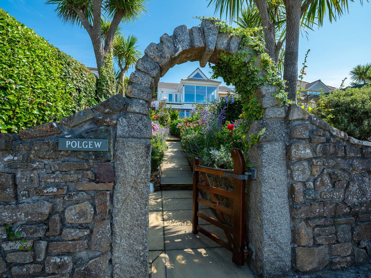 Polgew Apartment in Marazion, Cornwall