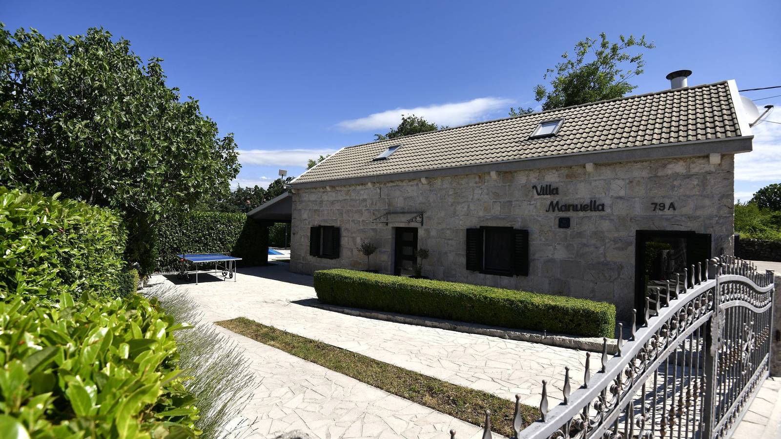 Villa Manuella - Kamena oaza by Villas Guide in Imotski, Makarska Riviera